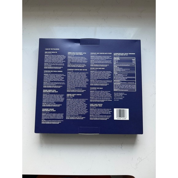 Trader Joe's 12 Days of Beauty - A Curated Collection Advent Calendar 2024 - NWB - Picture 3 of 4